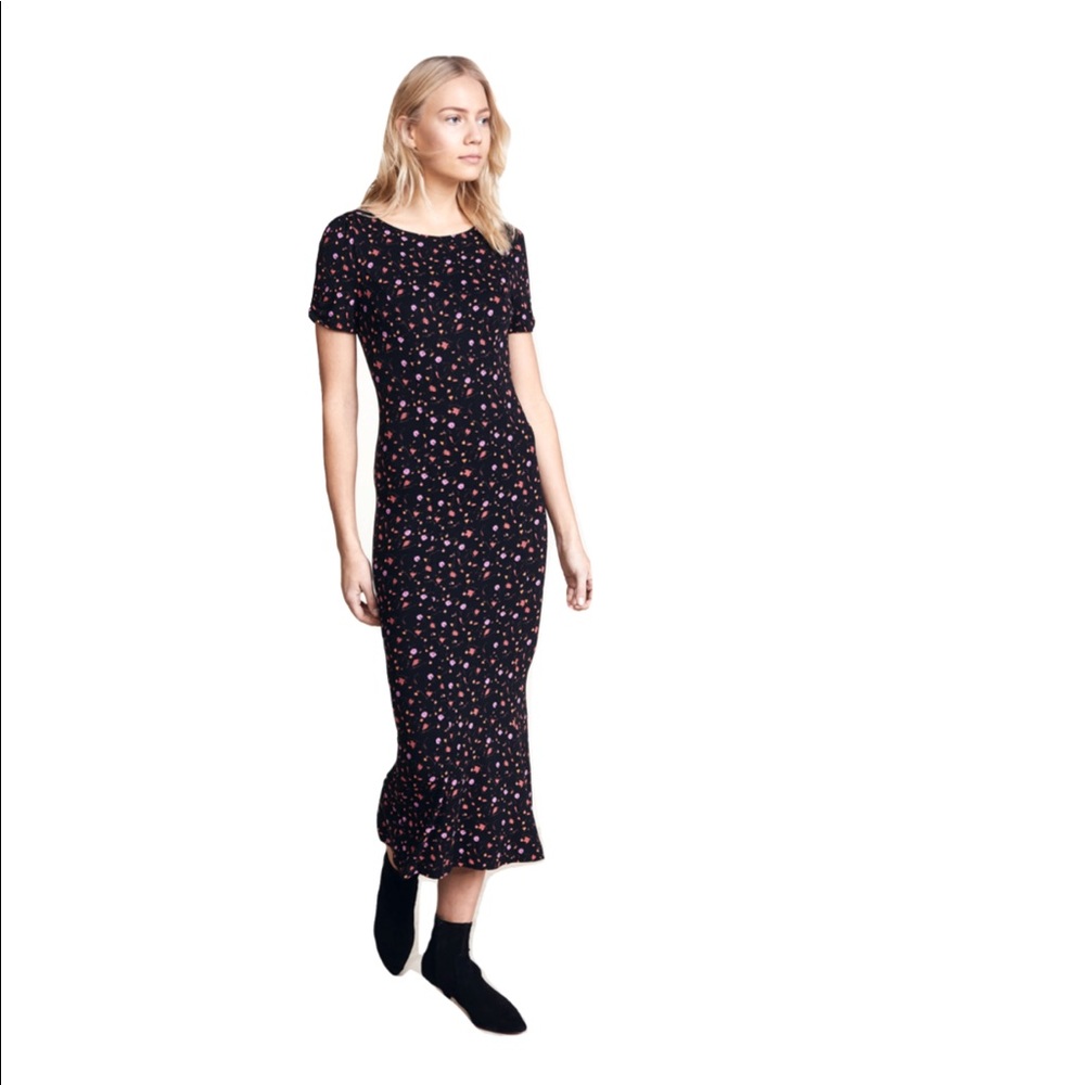 Caroline bodycon midi dress in size XS.